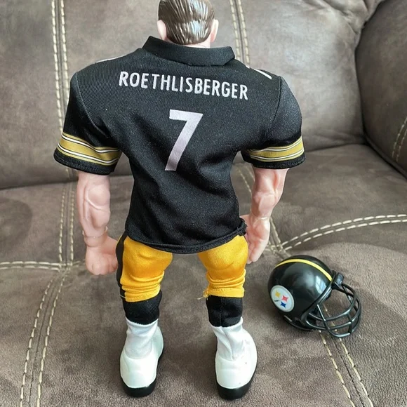 Big Ben Action Figure - Picture 2 of 4